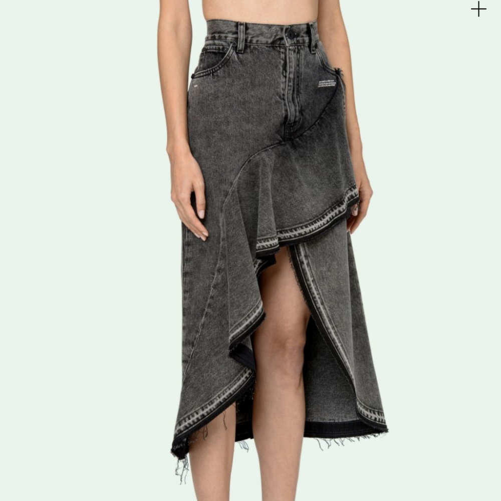 Brand new NWT Off-white denim skirt